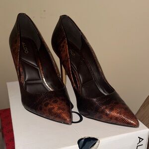 Aldo Brown Copper Snake-Print Pointed Toe Pumps